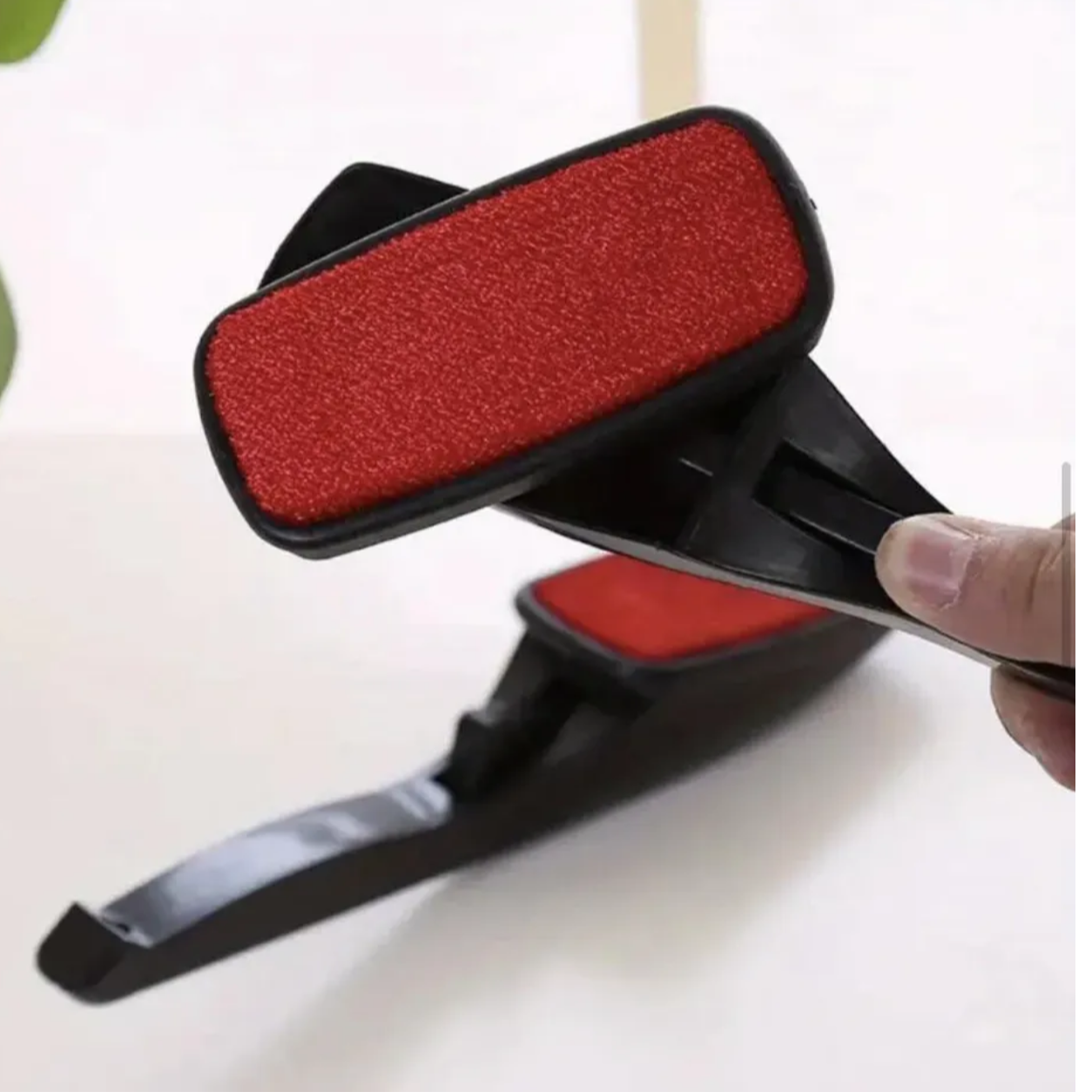 Lint Magic Brush Clothes Pet Dog Cat Hair Remover Fabric Dry Clean UK SELLER