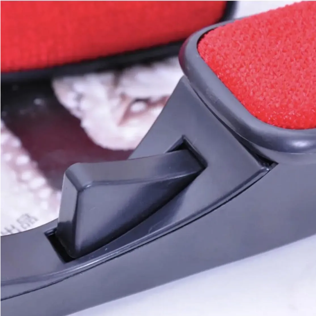 Lint Magic Brush Clothes Pet Dog Cat Hair Remover Fabric Dry Clean UK SELLER